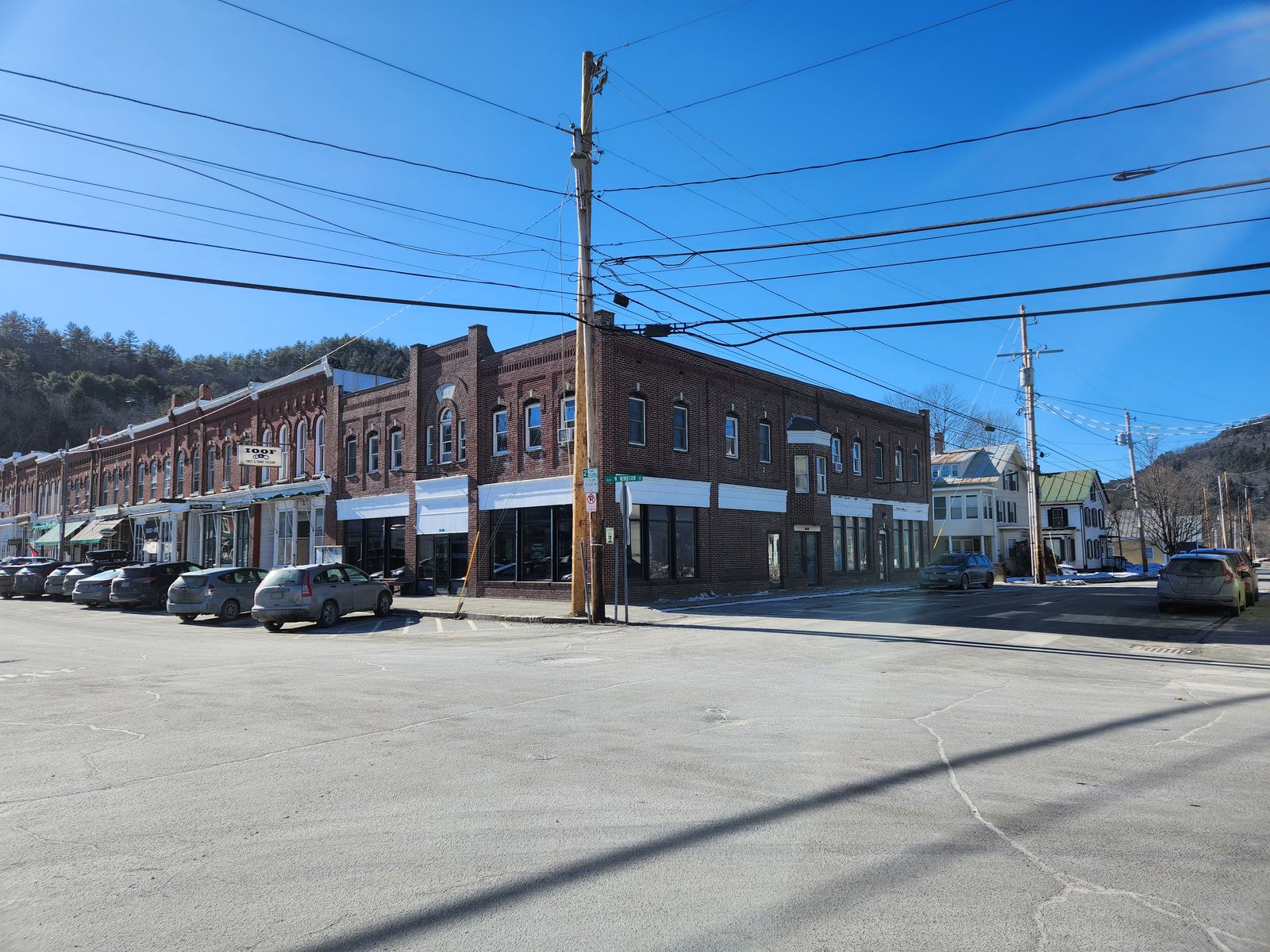 Photo 1 of 192 Chelsea Street