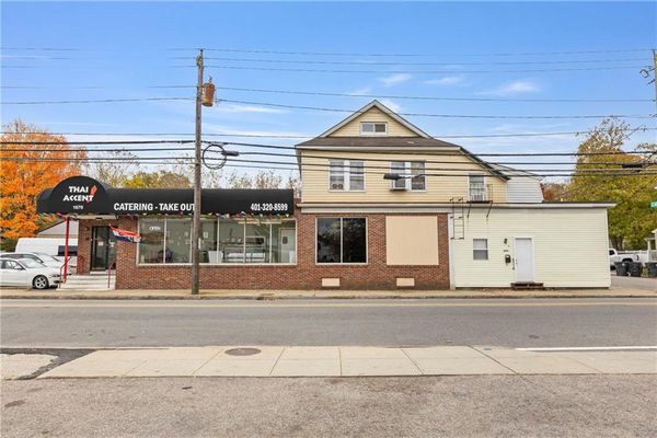 1674 Main Street