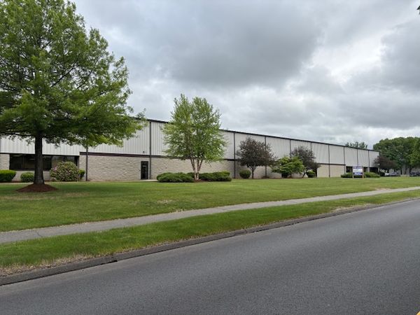 300 Griffith Rd