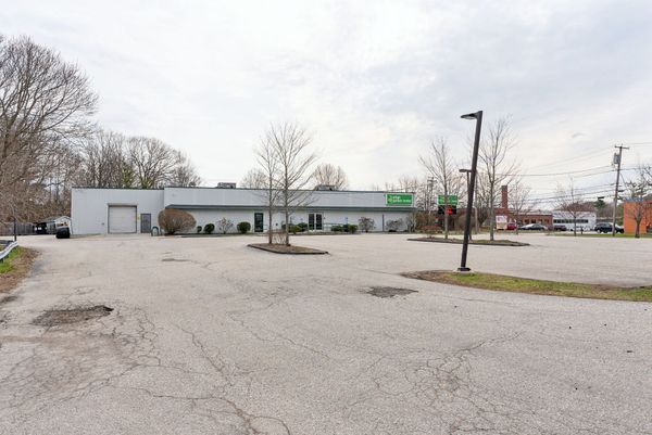 55 Warren Ave
