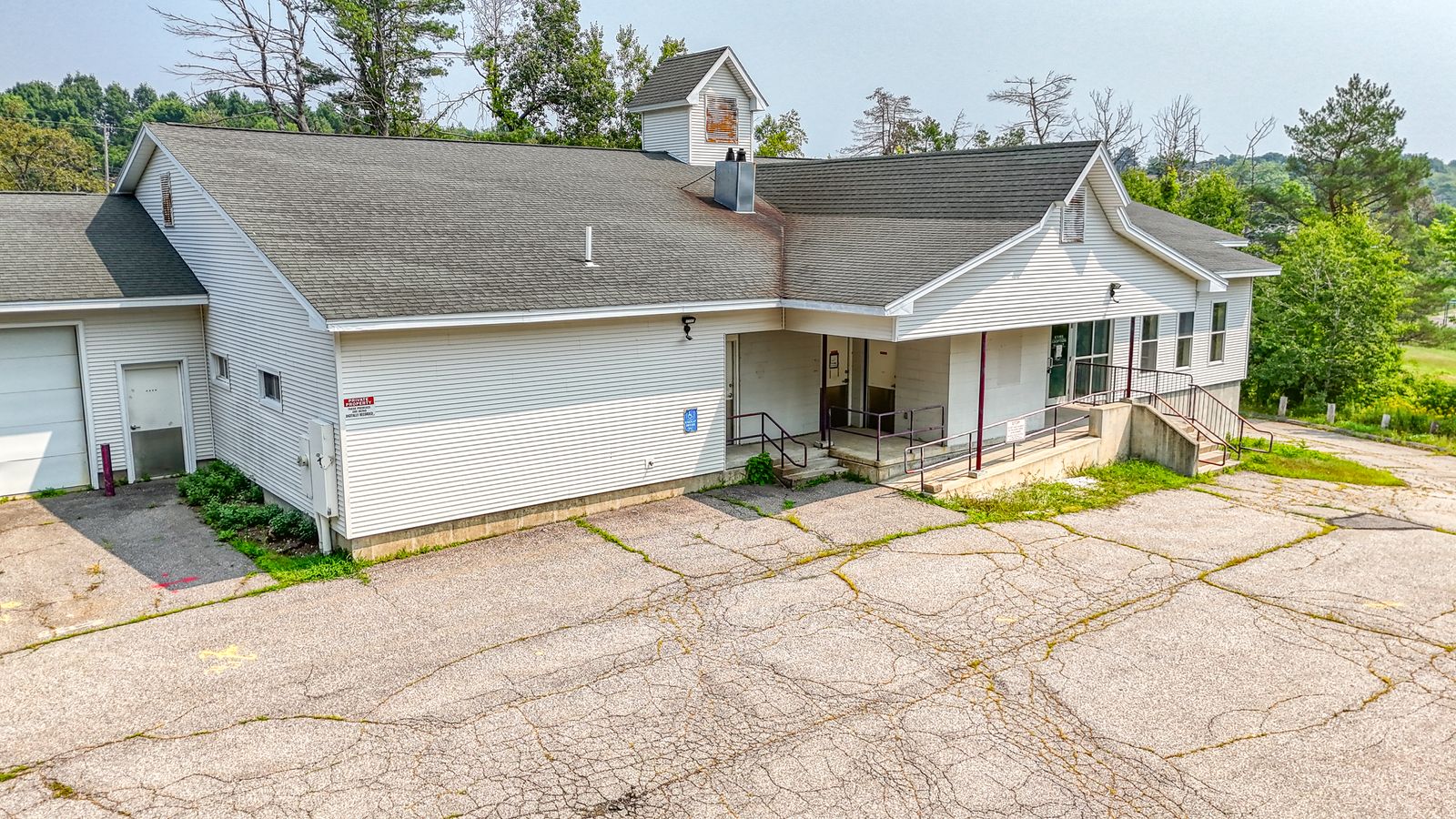 Photo 7 of 10 Pet Haven Ln