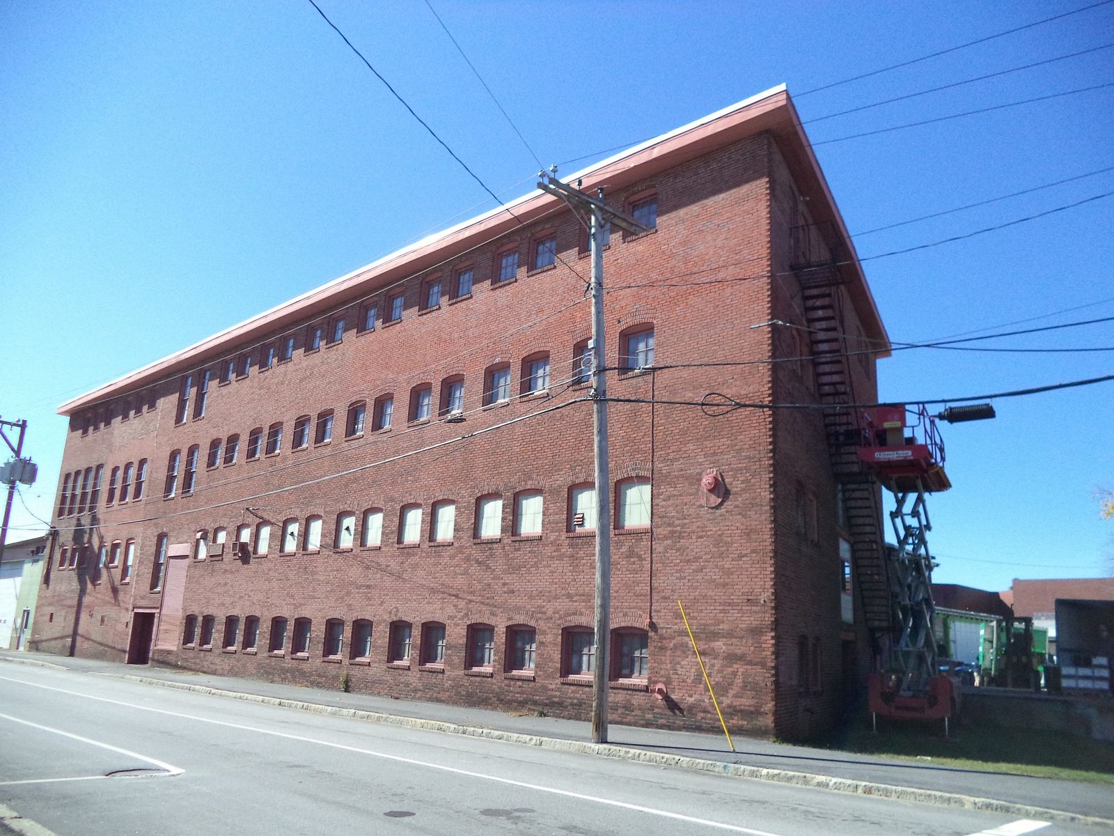 Photo 9 of 121 Valley Street
