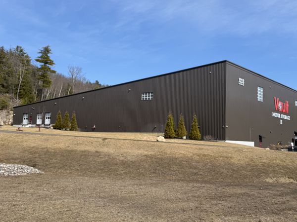 1213 Laconia Road