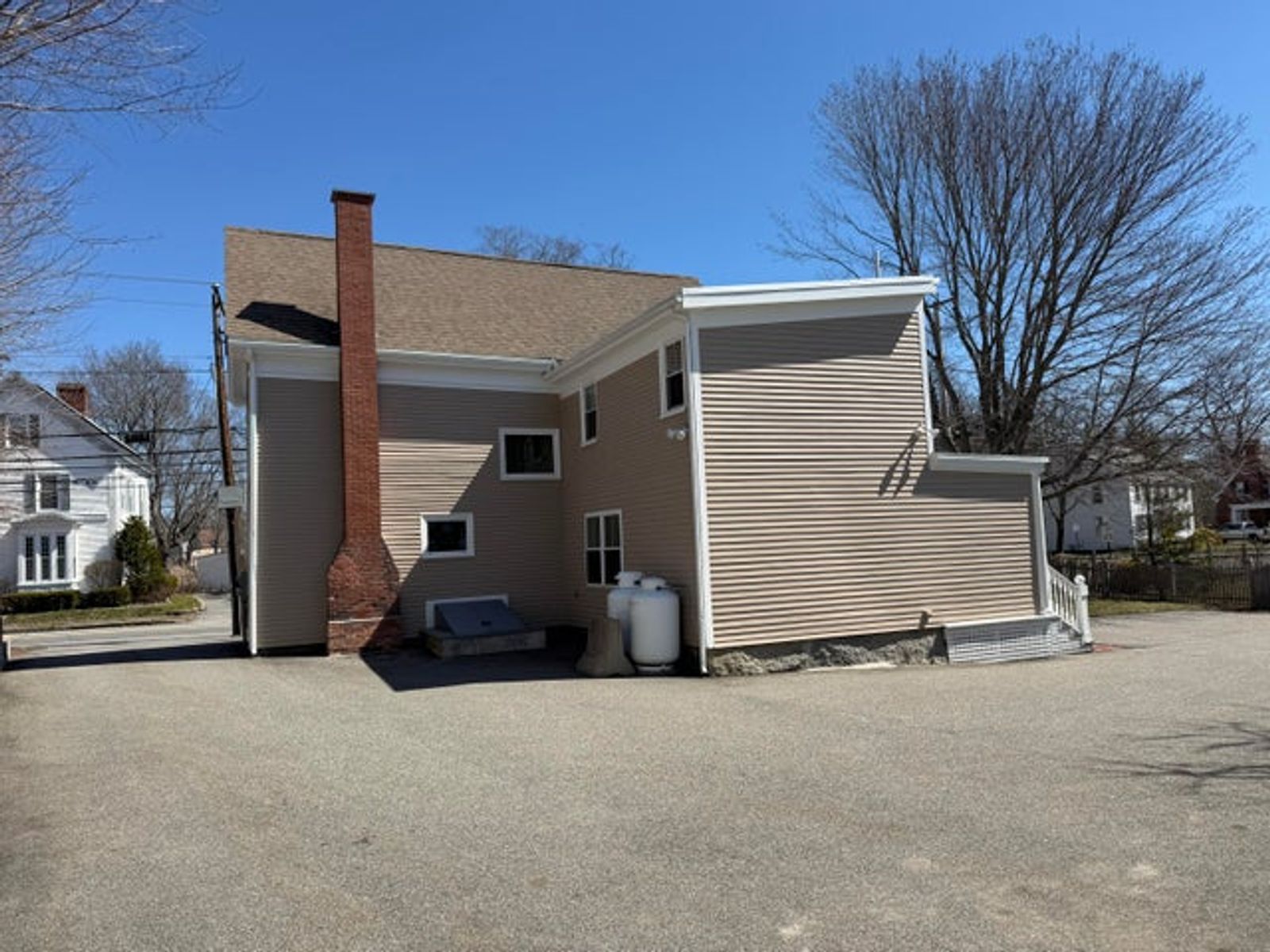 Photo 4 of 60 North St