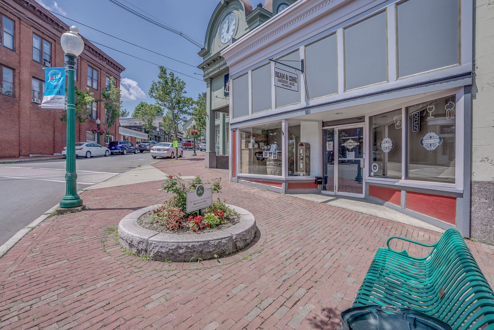 Photo 149 of 45 Main St