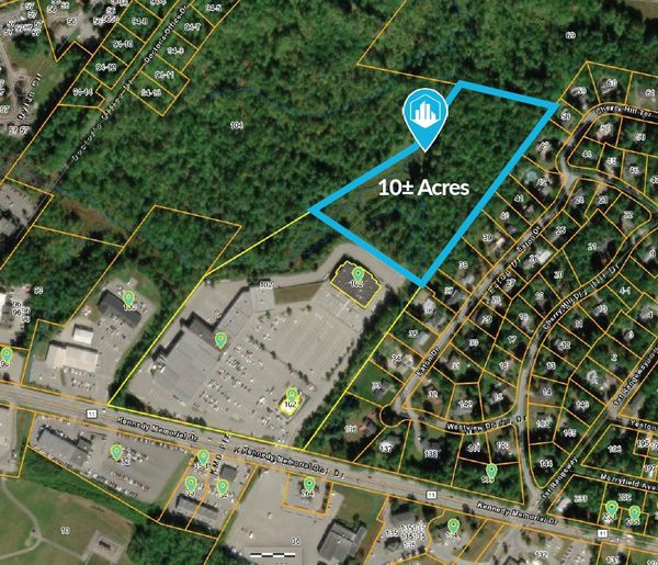 Shaw's Plaza Outparcel