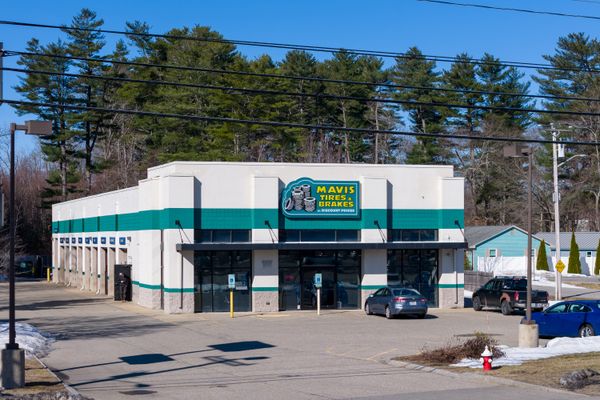 537 Lafayette Rd