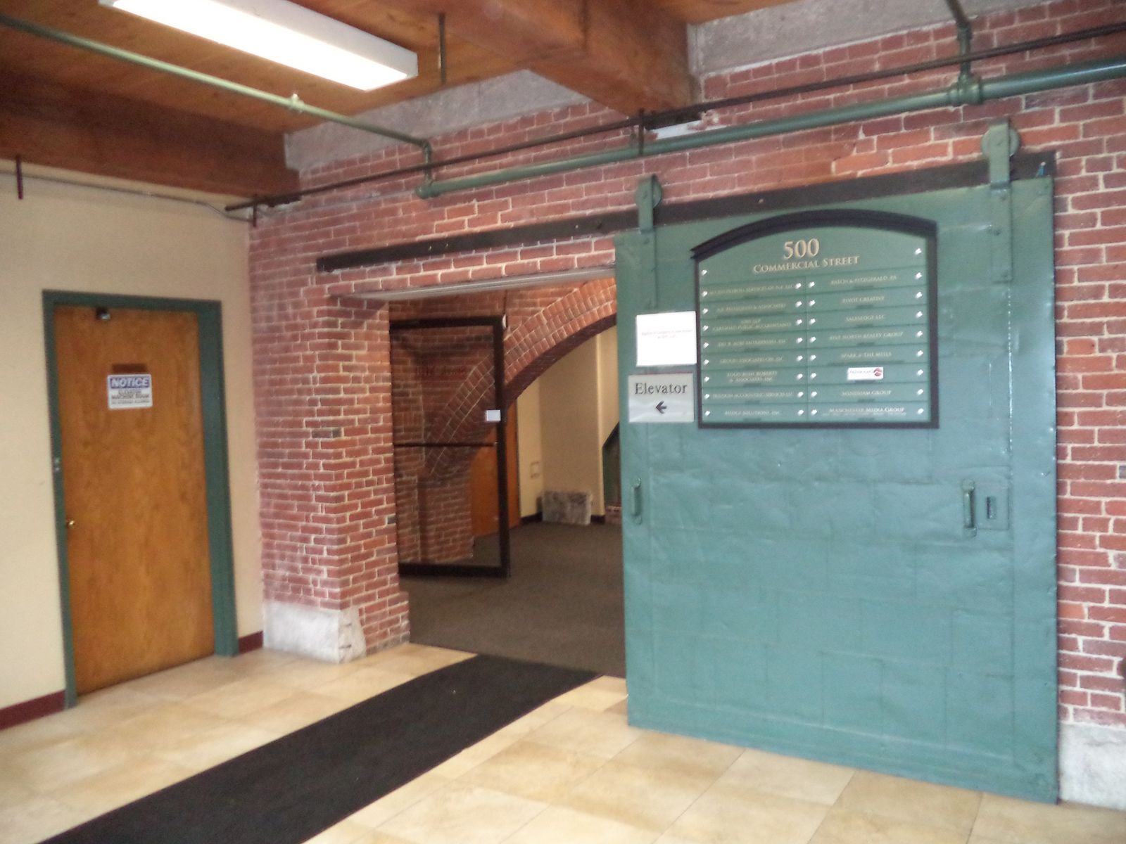 Photo 7 of 500 N Commercial St