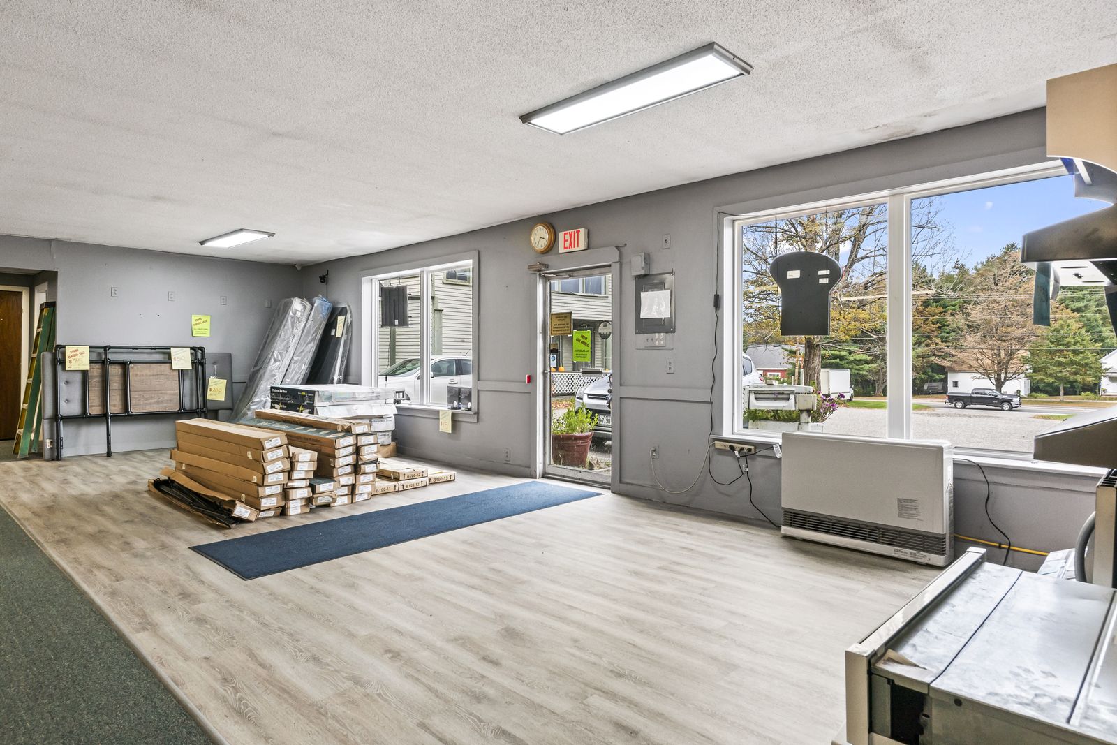 Photo 17 of 680 Maine Avenue, Farmingdale, ME, 04344