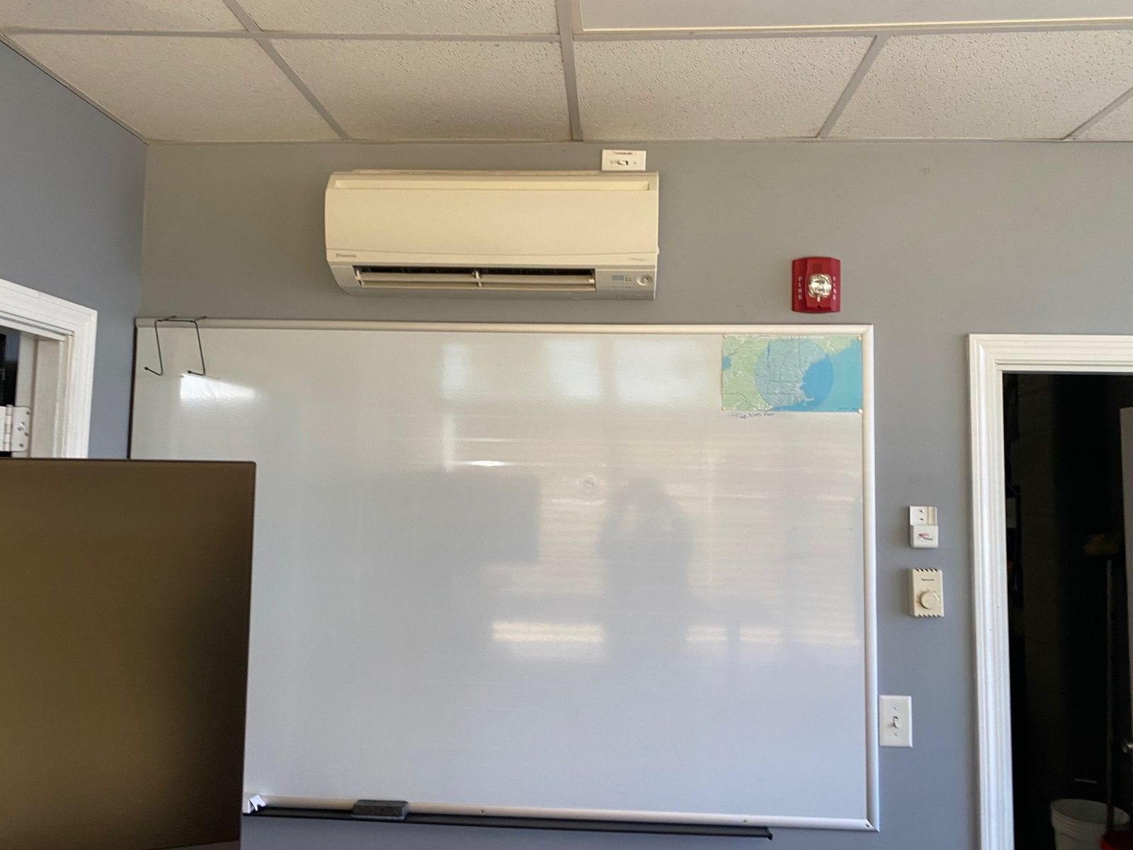 Photo 5 of Investment/Office/Industrial For Sale