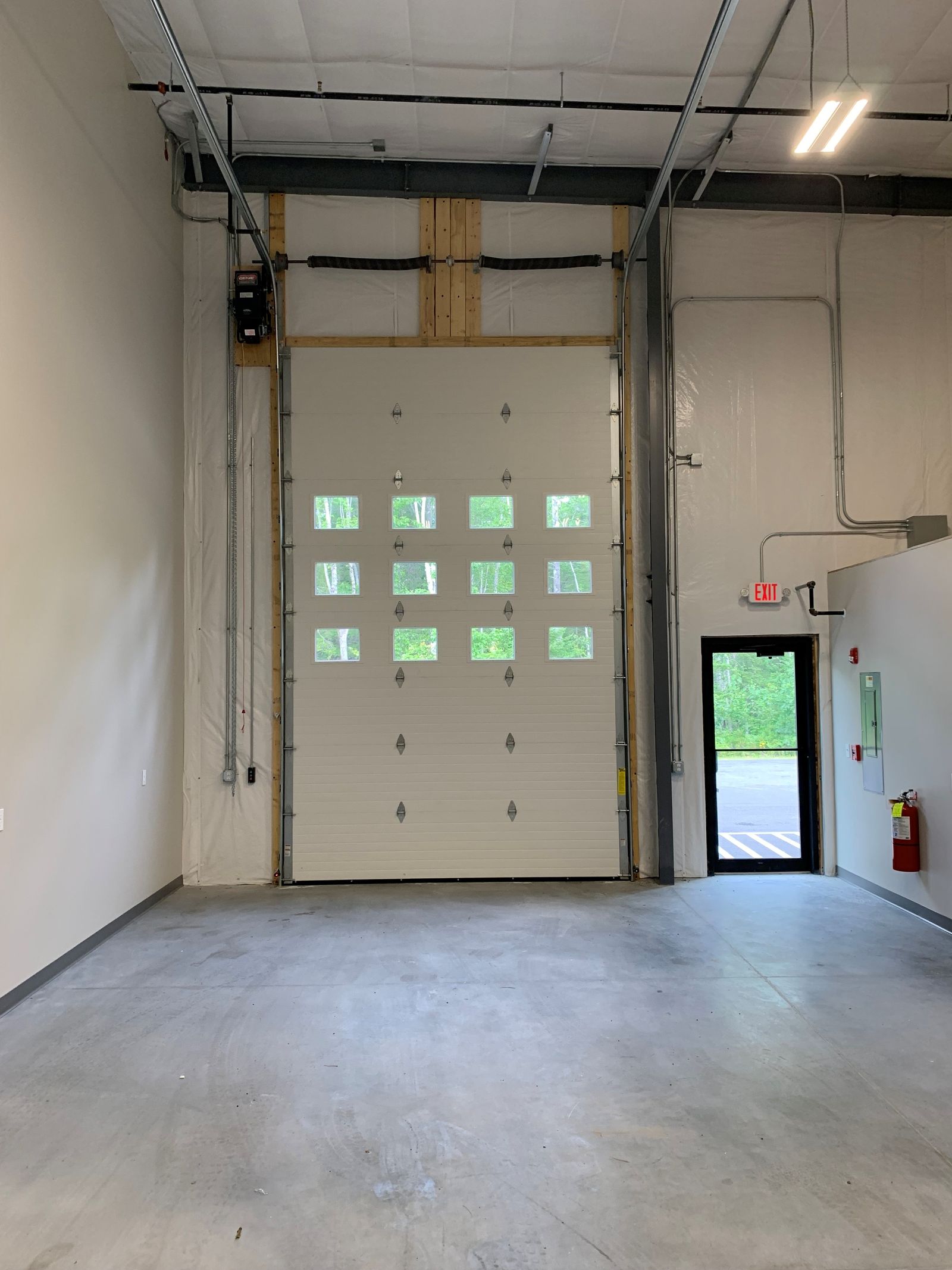 Photo 5 of 51 Dynamic Drive, Unit 9