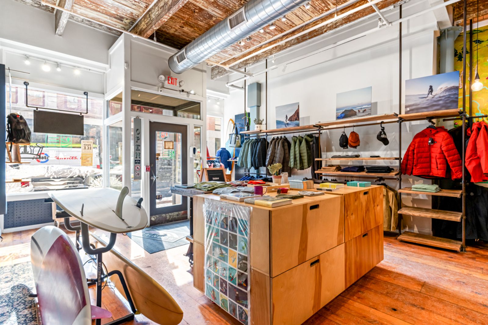Photo 4 of Portland Retail Space For Lease