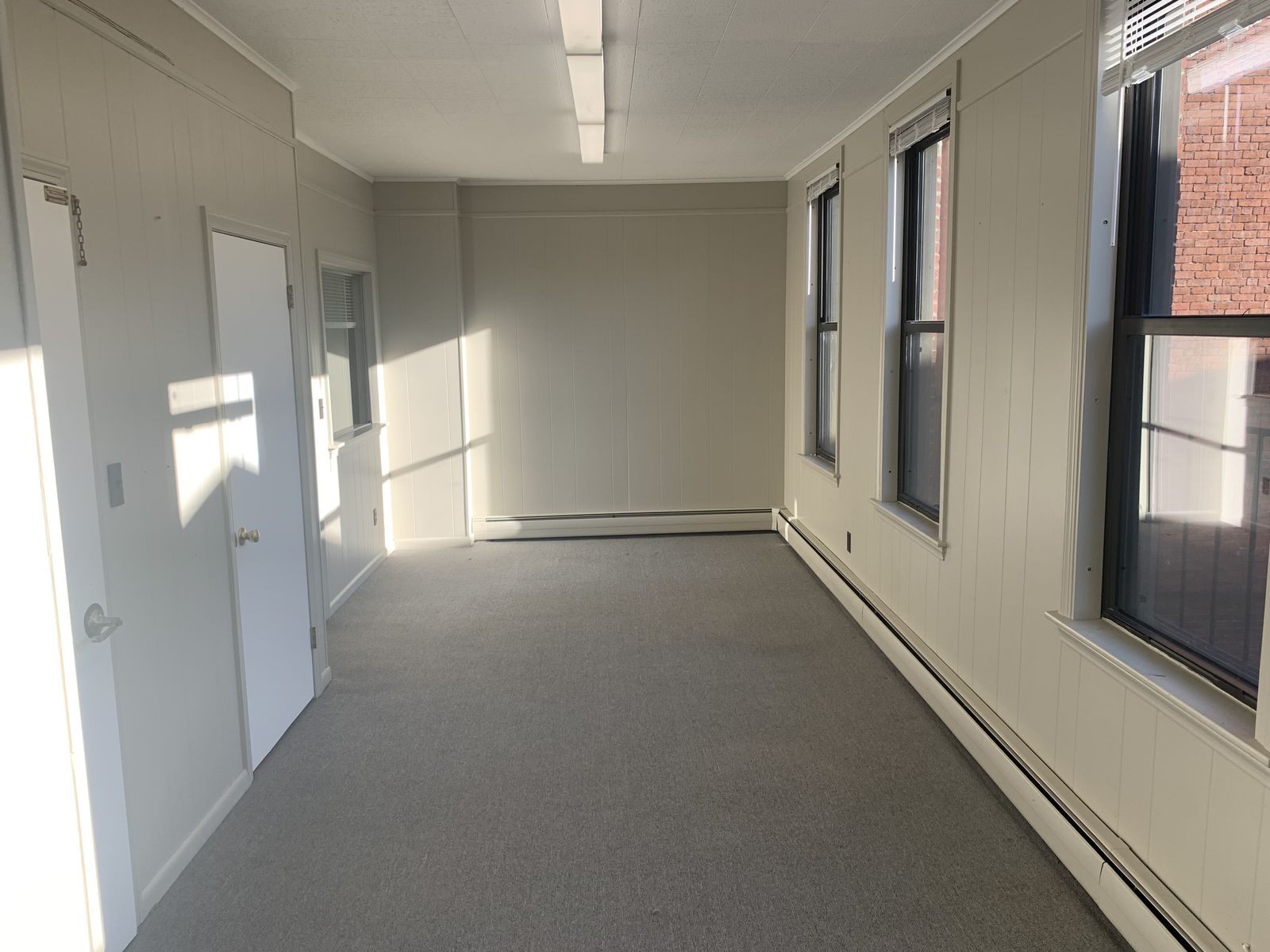 Photo 4 of 275 Main St