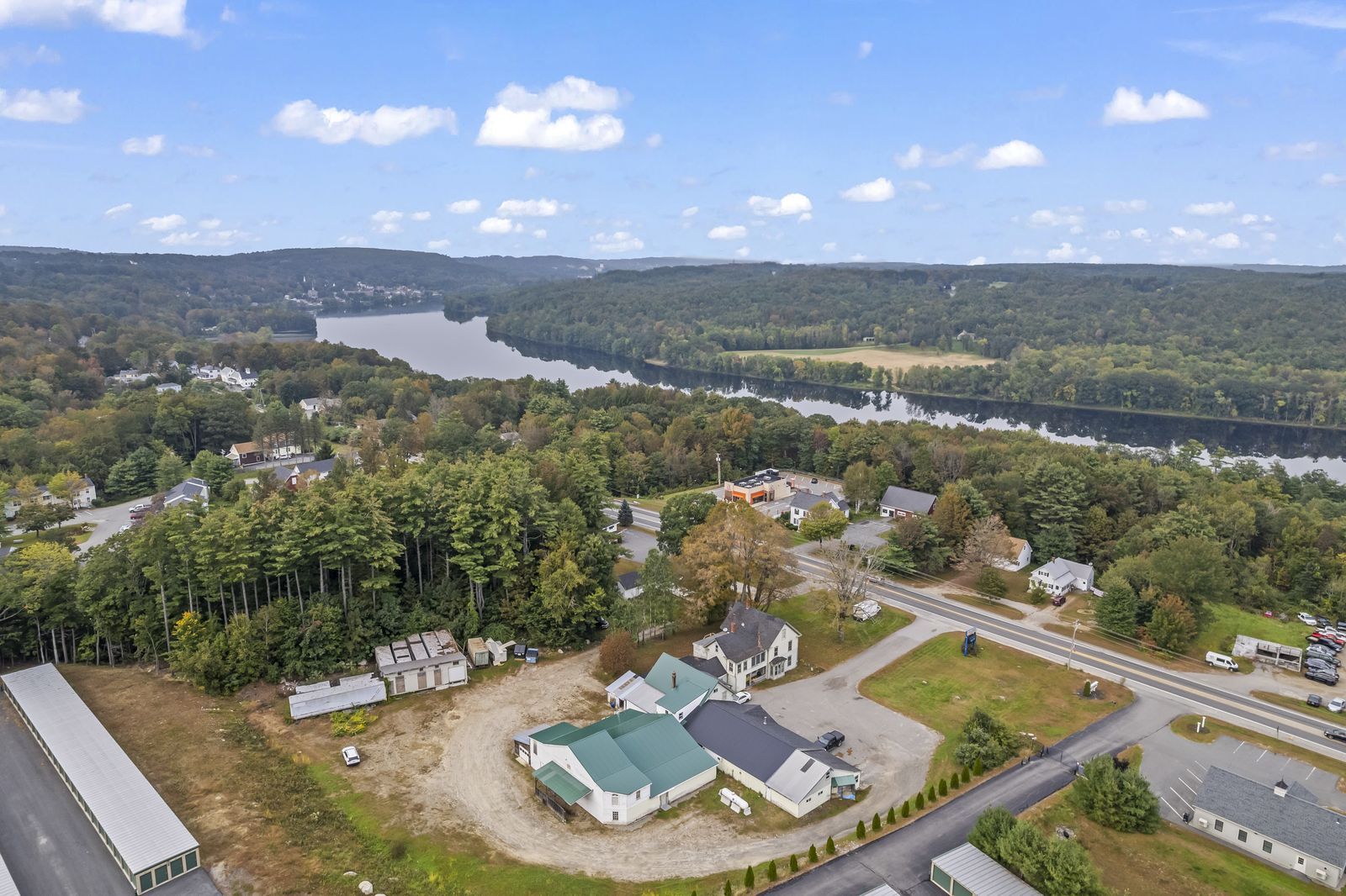 Photo 4 of 680 Maine Avenue, Farmingdale, ME, 04344