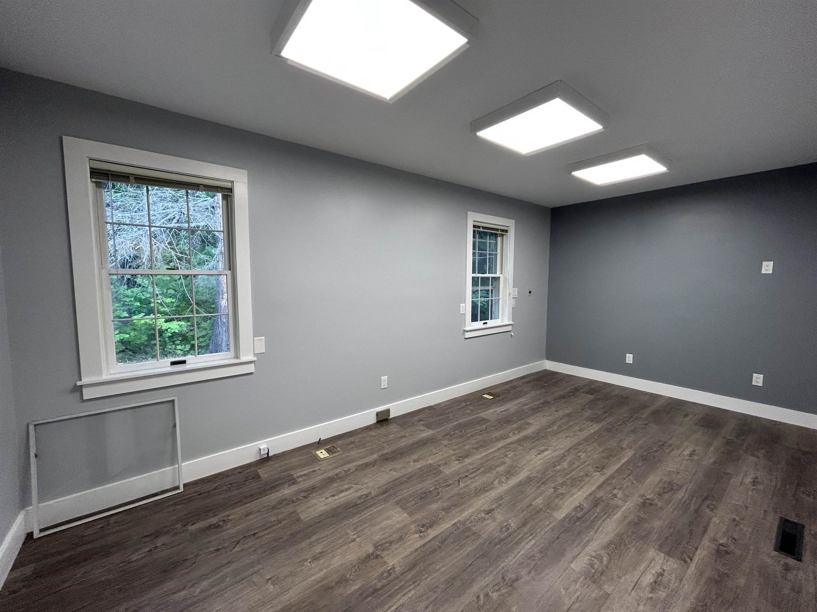 Photo 11 of 1900SF Ground Floor Office Space