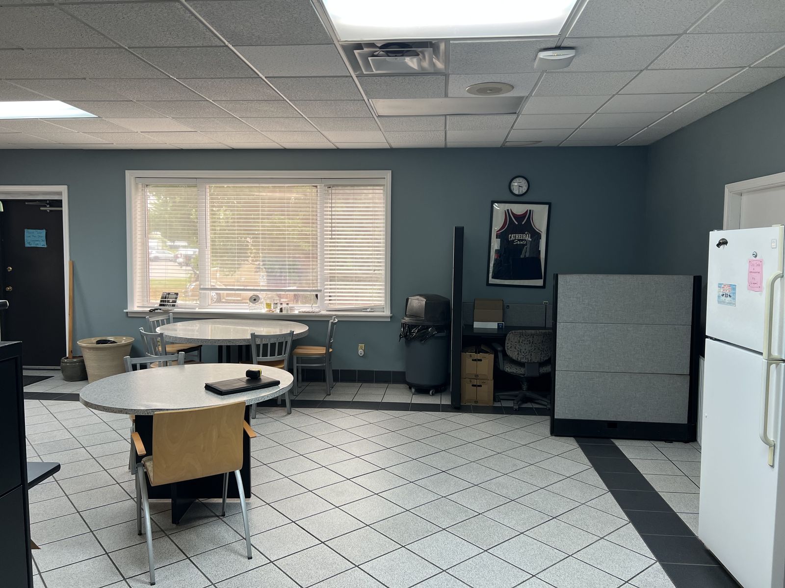 Photo 9 of Office/Warehouse For Sale