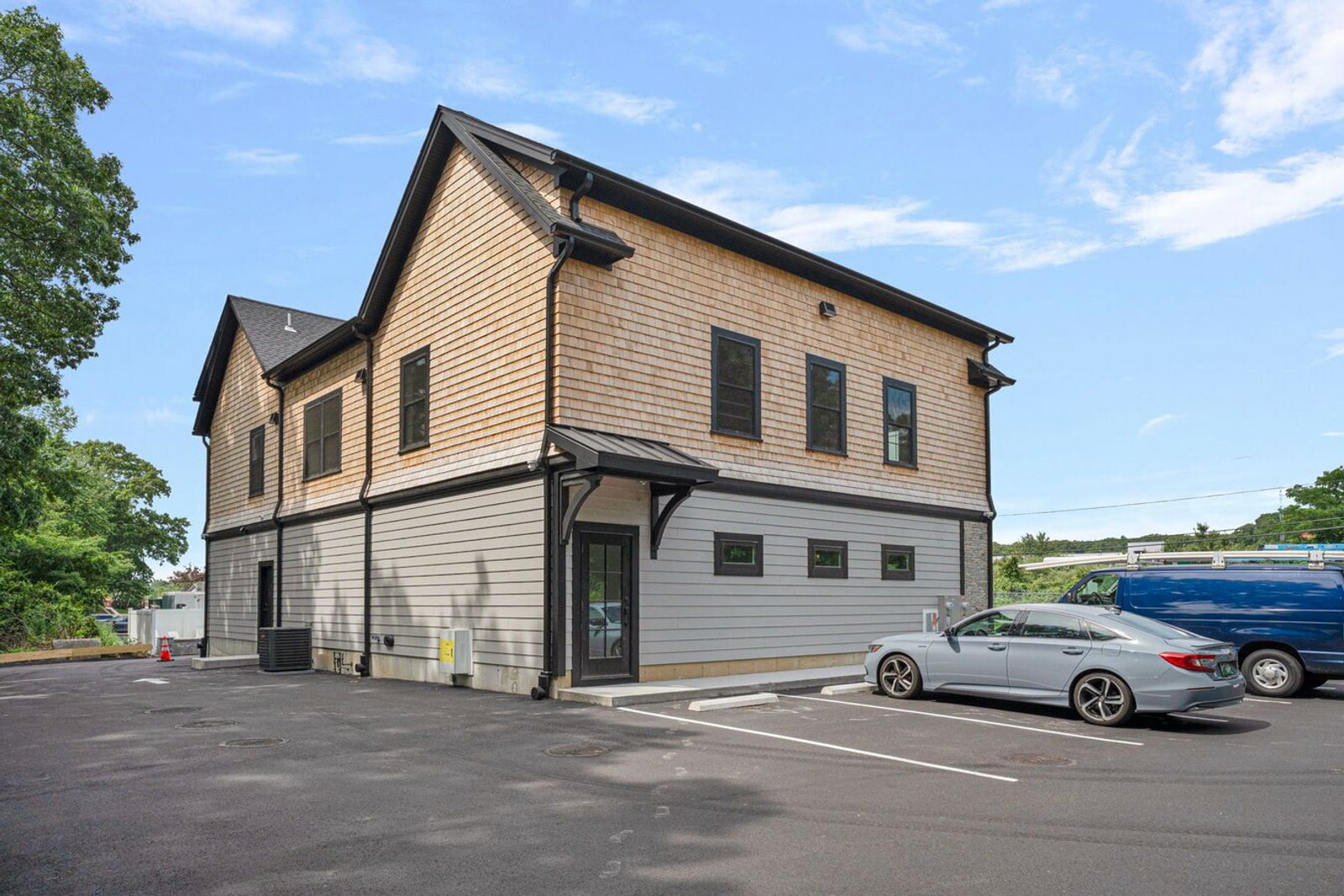 Photo 3 of New Commercial Space in Prime Location