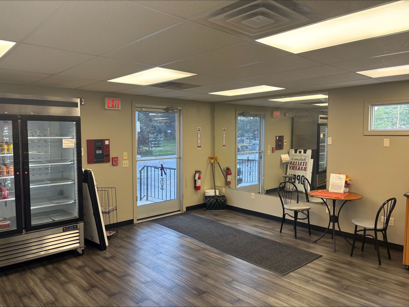 Photo 6 of 3,581 SF Retail Building with Residential Income