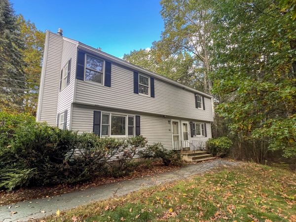 98 Wason Rd, Hudson, NH 03051