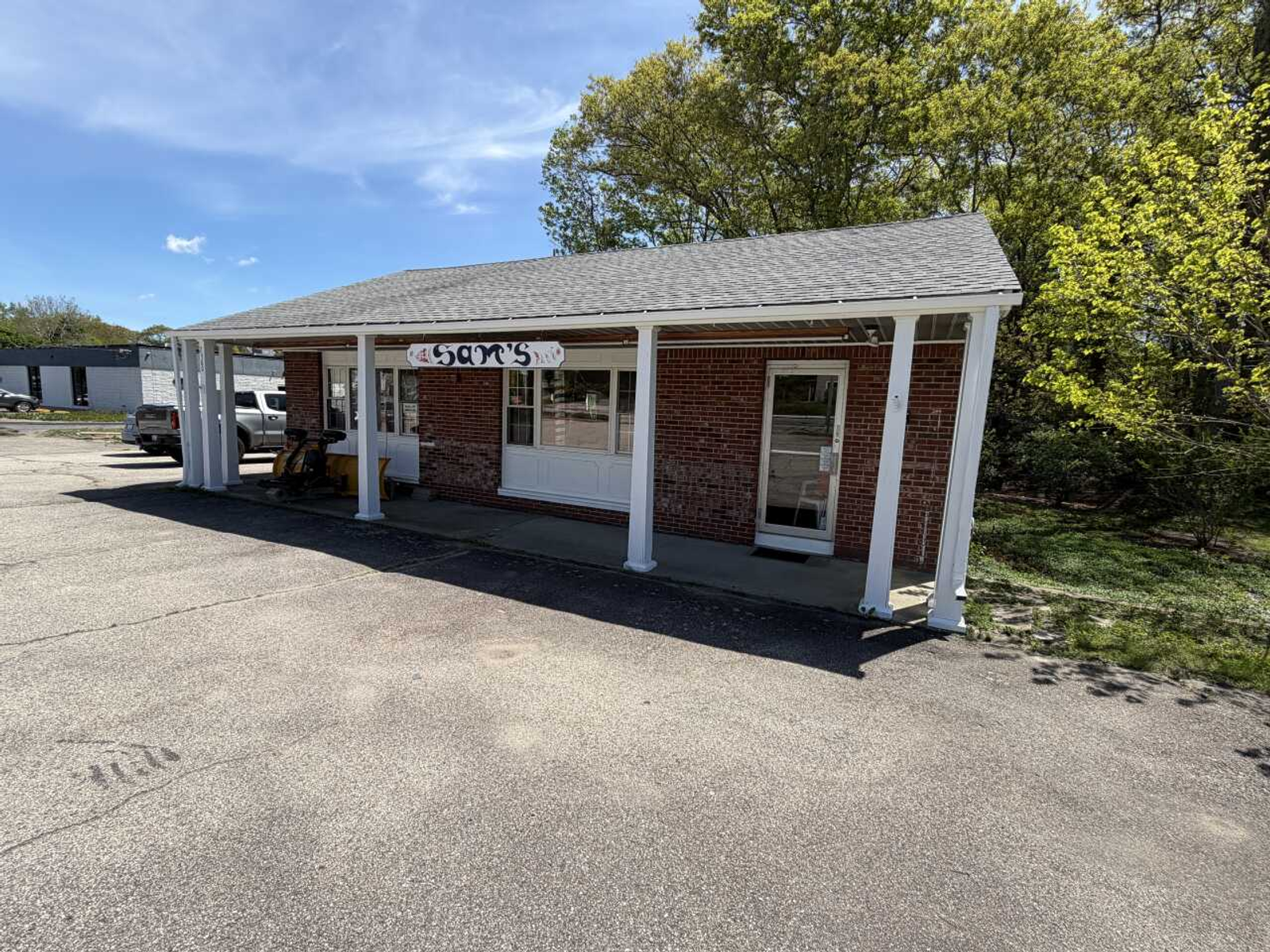 Photo 1 of 7560 Post Rd