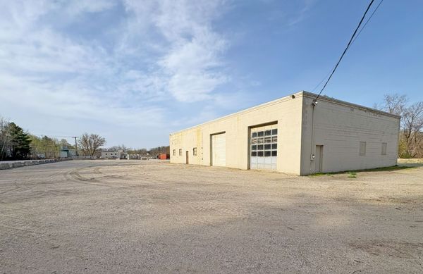6,120 SF Industrial Building