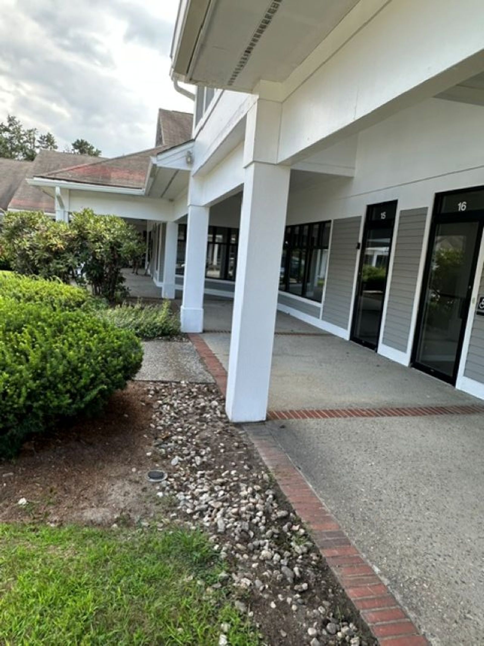 Photo 2 of Office/Retail Price available