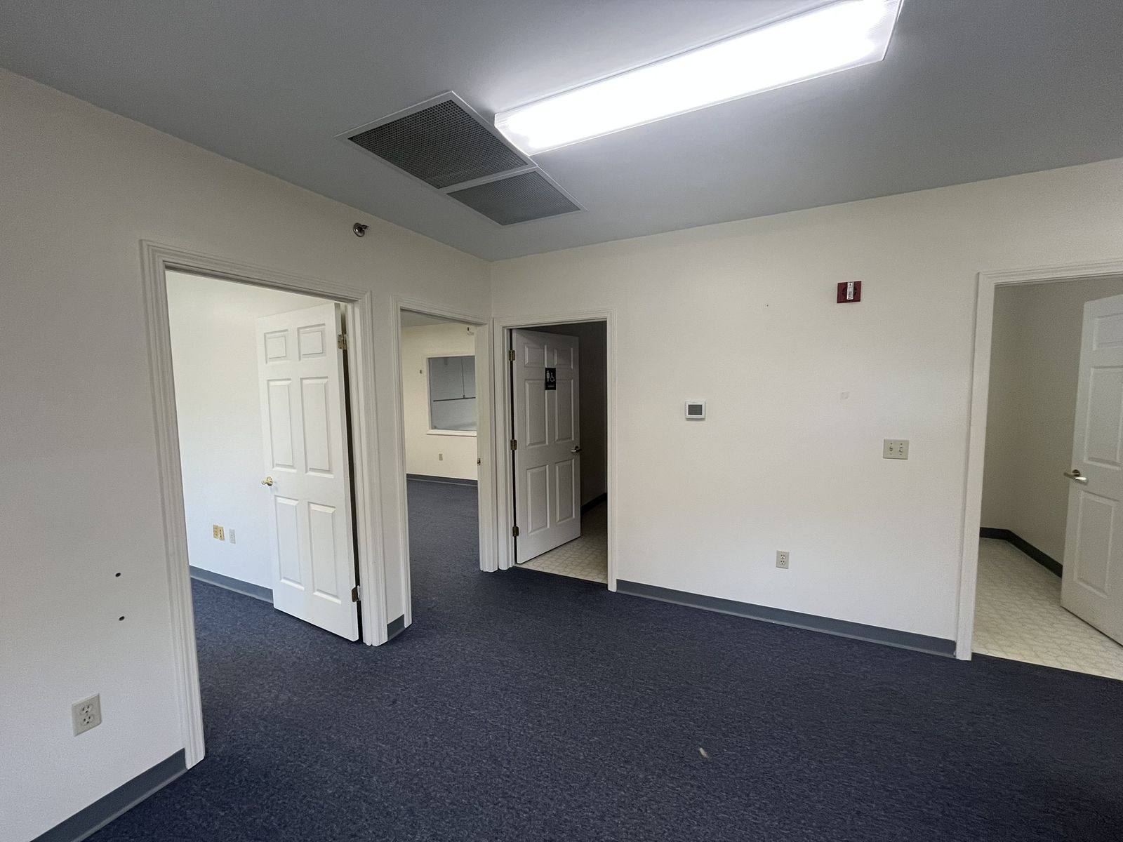 Photo 5 of Office Space
