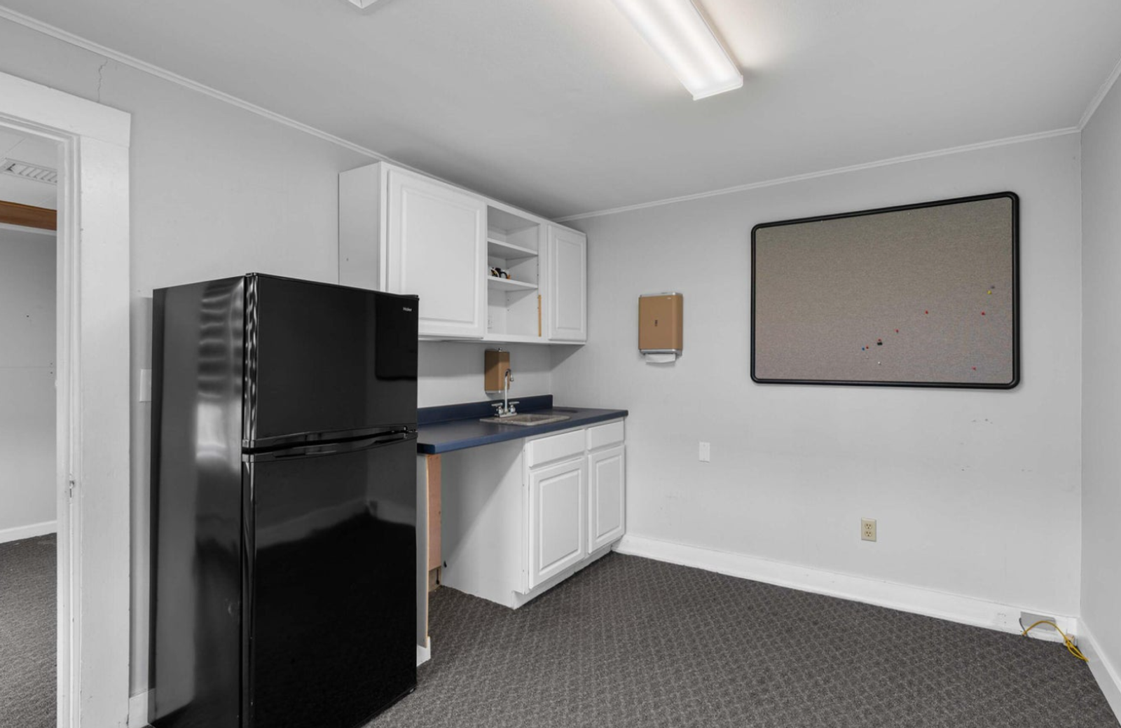 Photo 4 of Highly visible, versatile commercial property