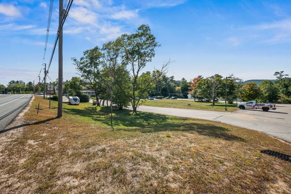 3360 - 3378 White Mountain Hwy