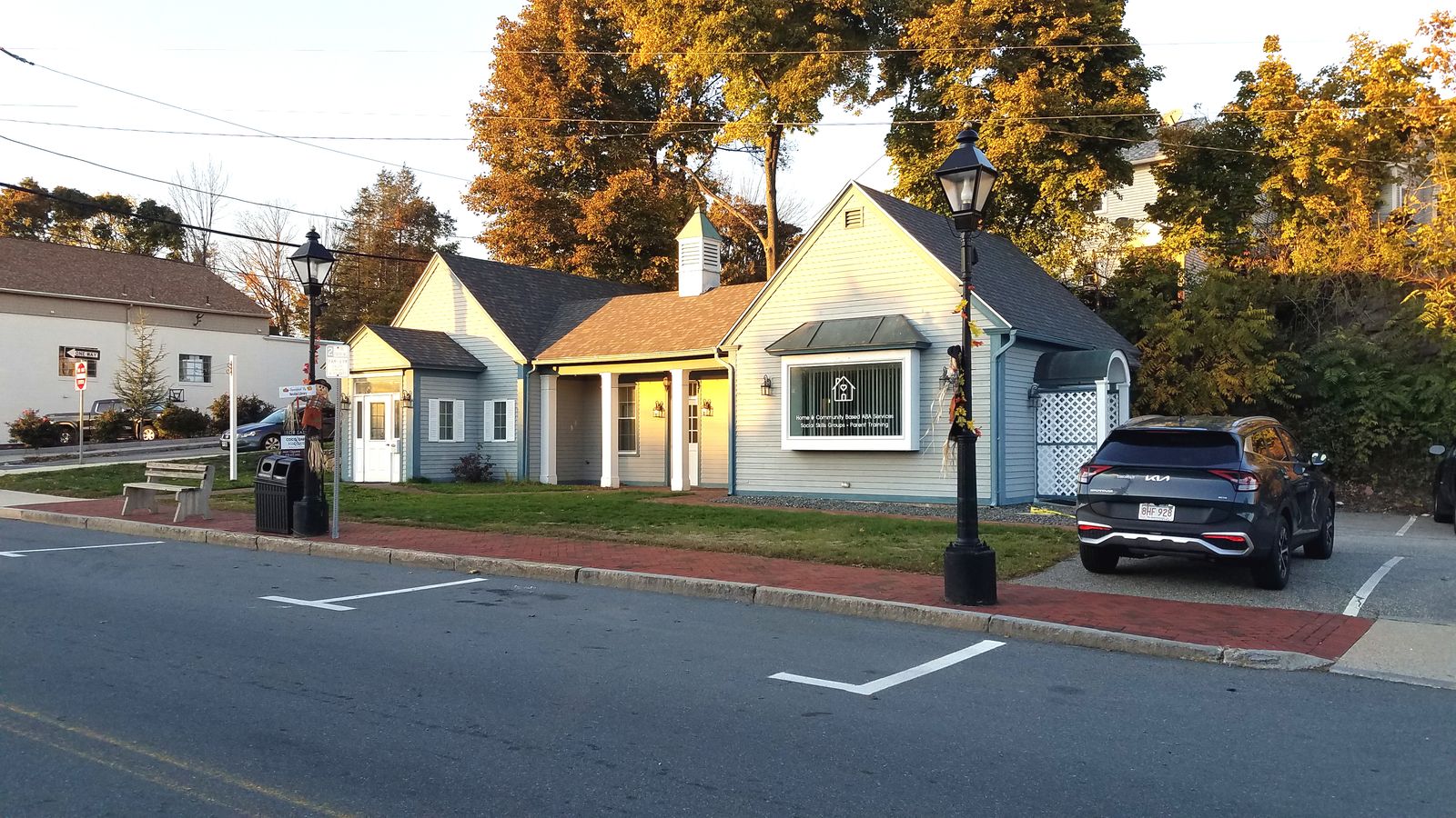 Photo 2 of Retail/medical/office space for lease