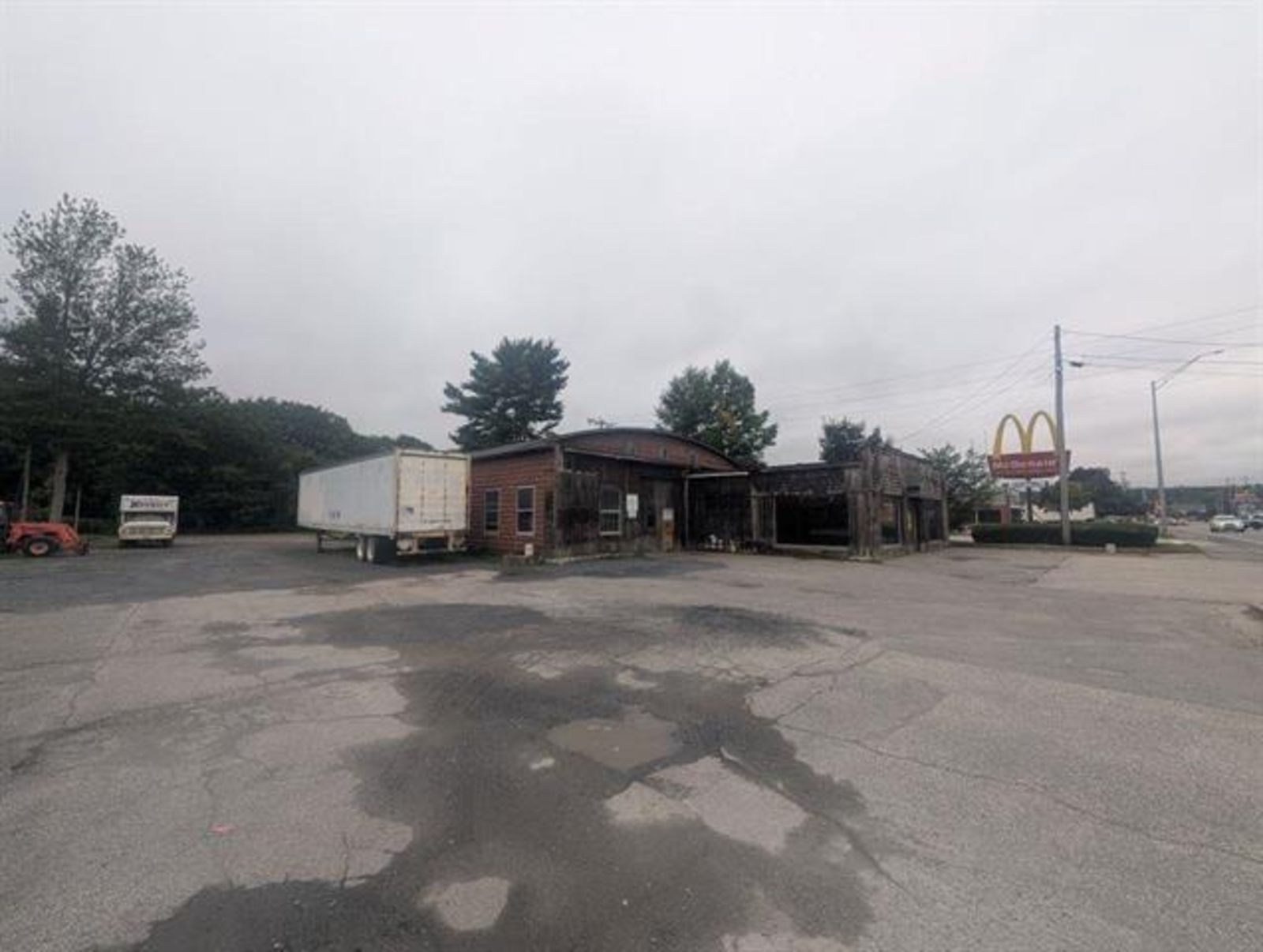 Photo 1 of Former Main Way Service Center