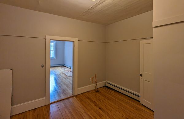 92 Front Street