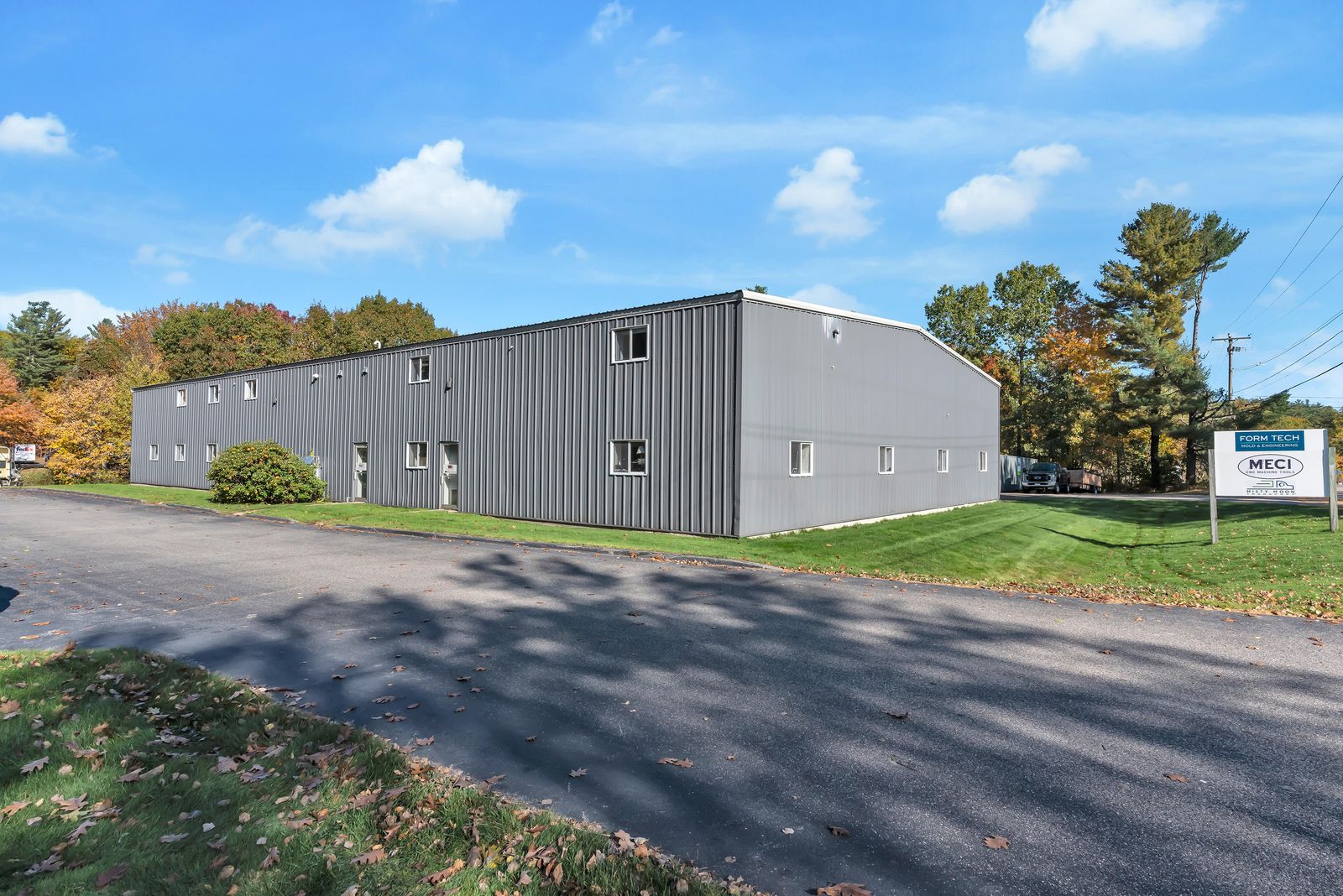 Photo 5 of 17 Pomerleau St