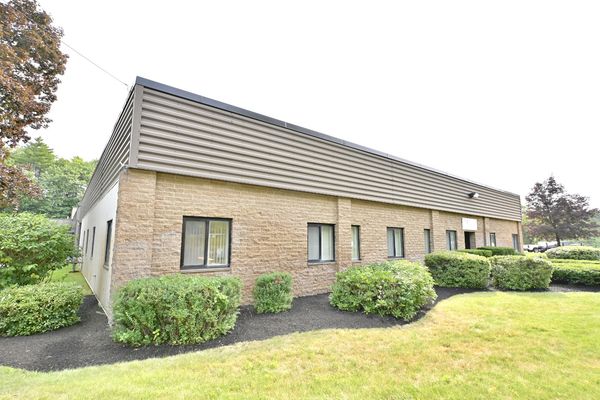 200 Tilton Rd