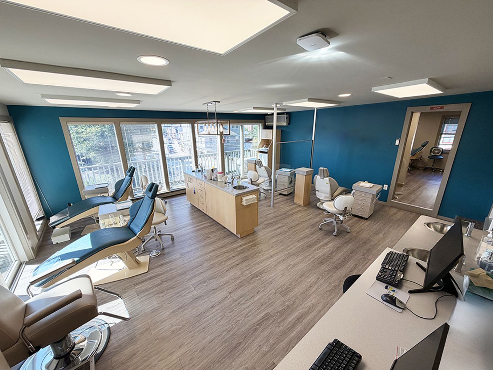 Photo 6 of Investment Sale | 3,882± SF Mixed-Use Building