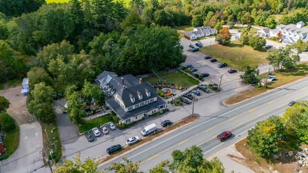 3360 - 3378 White Mountain Hwy