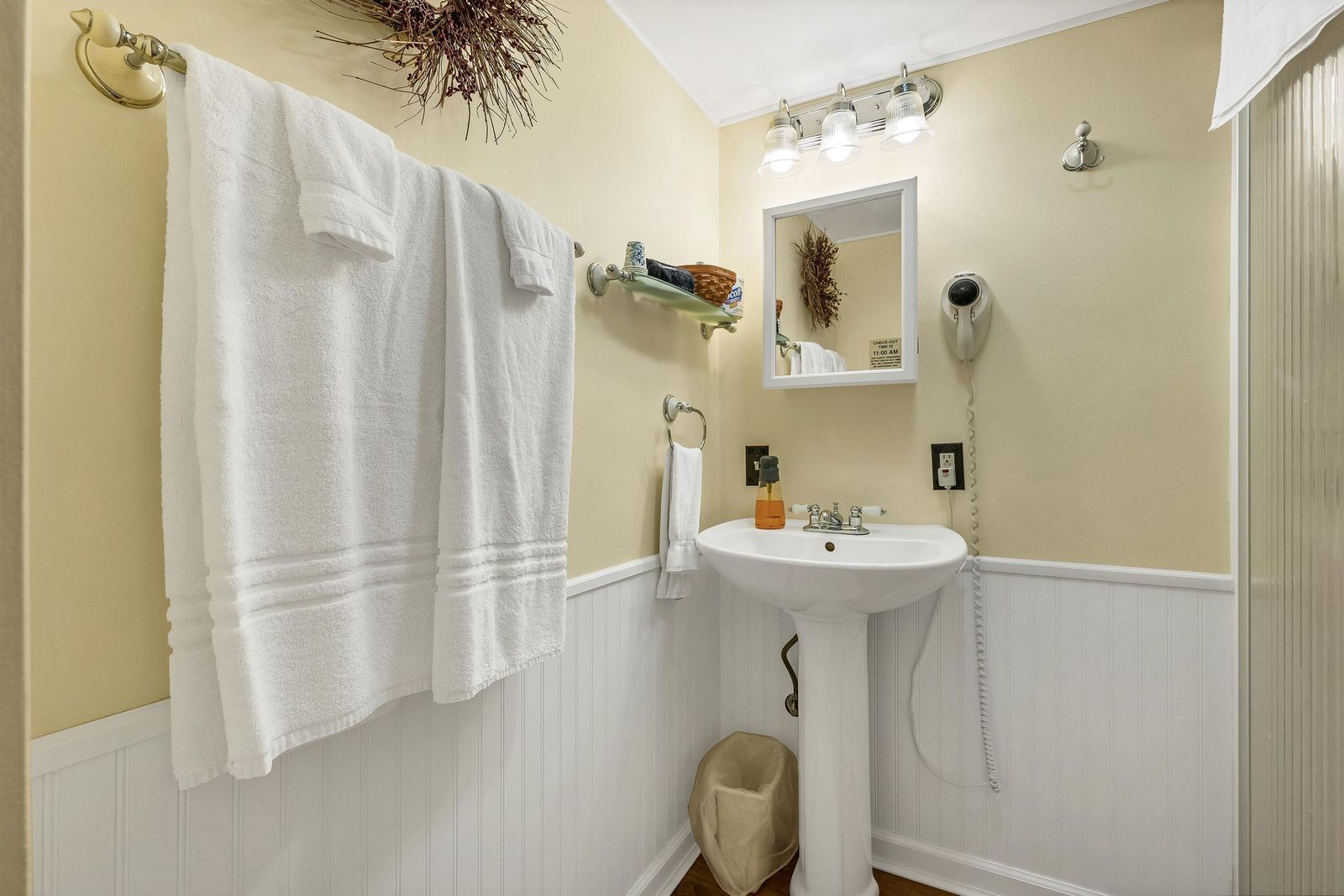 Photo 38 of Pleasant View Bed & Breakfast