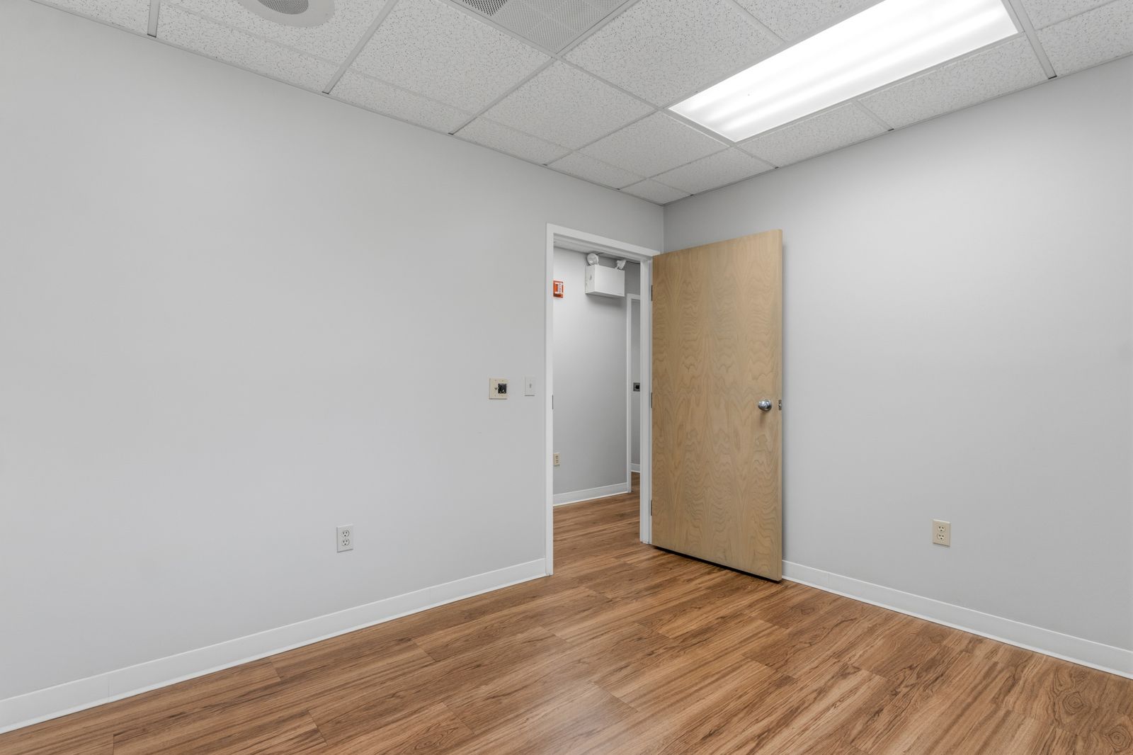 Photo 40 of TurnKey Office in Prime Location