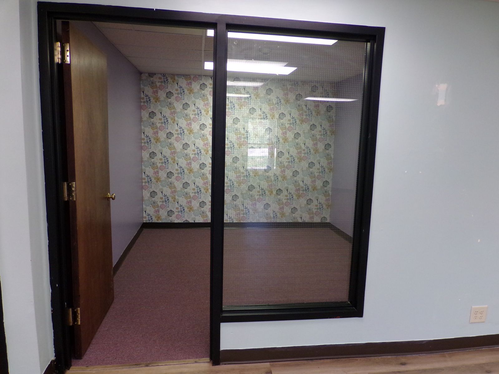 Photo 7 of 401 Gilford Ave