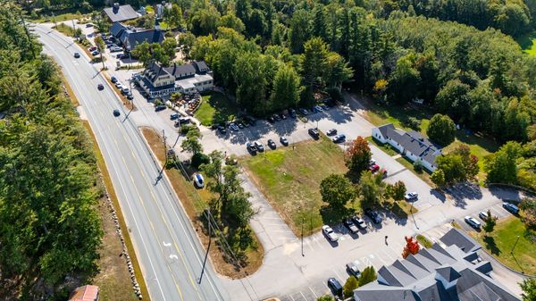 3360 - 3378 White Mountain Hwy