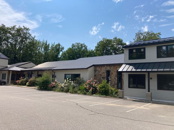 486 White Mountain Hwy, Suites C & F