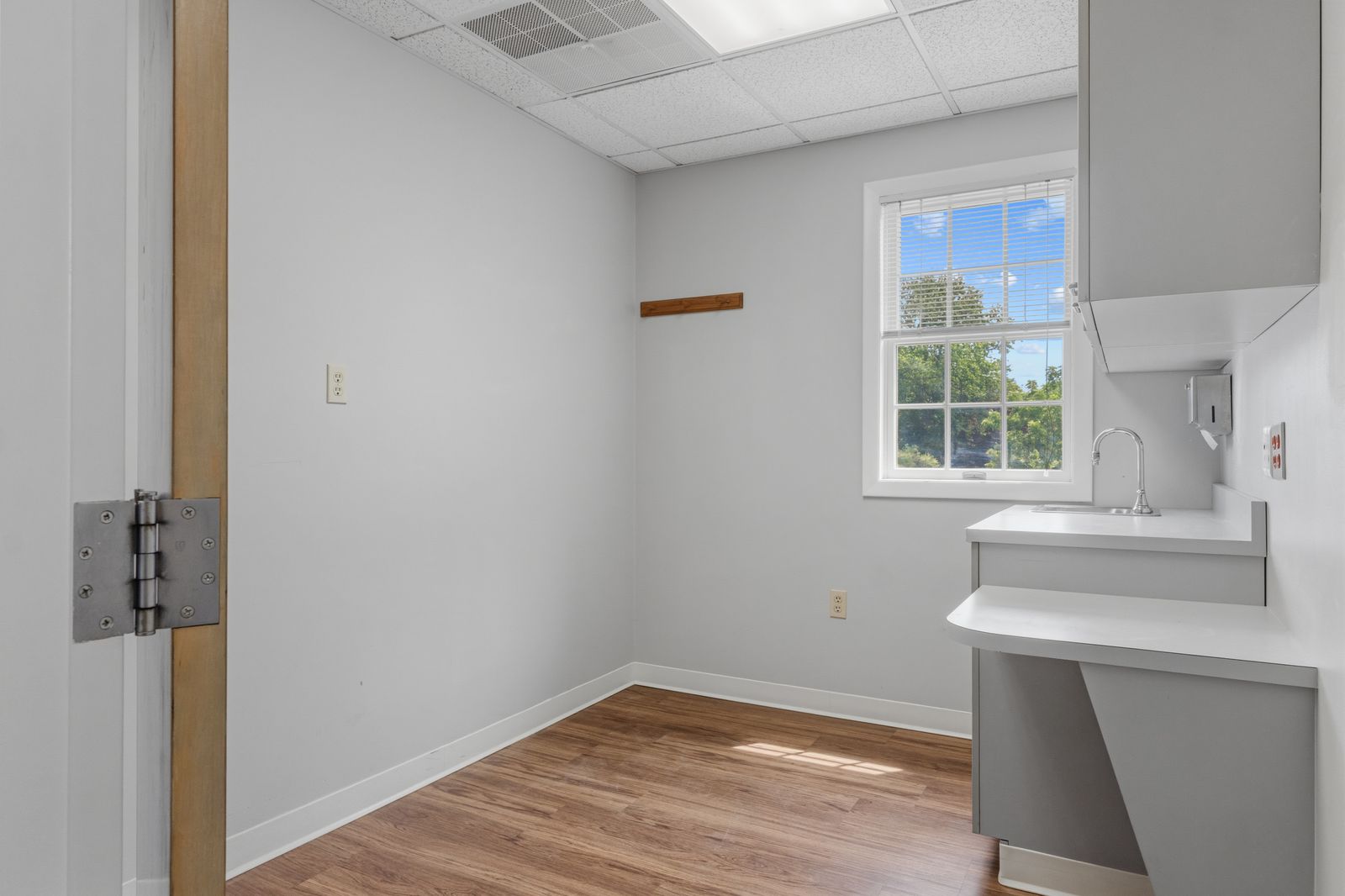 Photo 27 of TurnKey Office in Prime Location