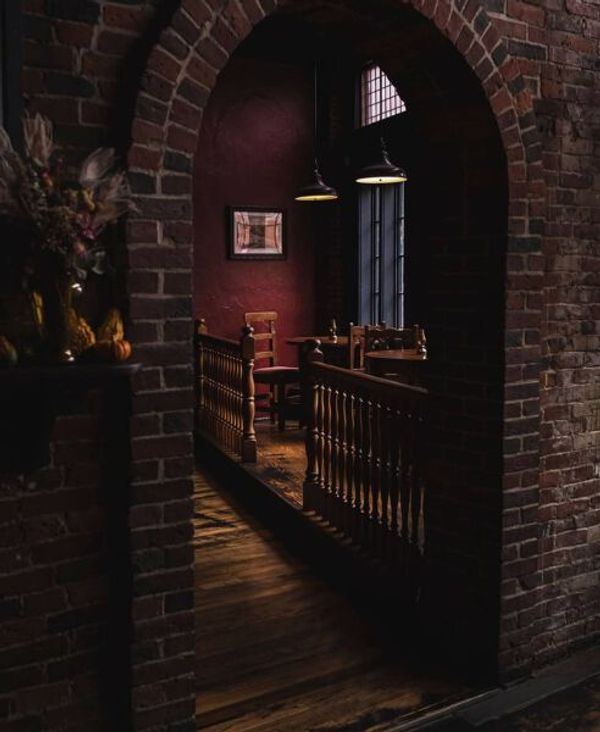 Turn-Key Bar in Old Port