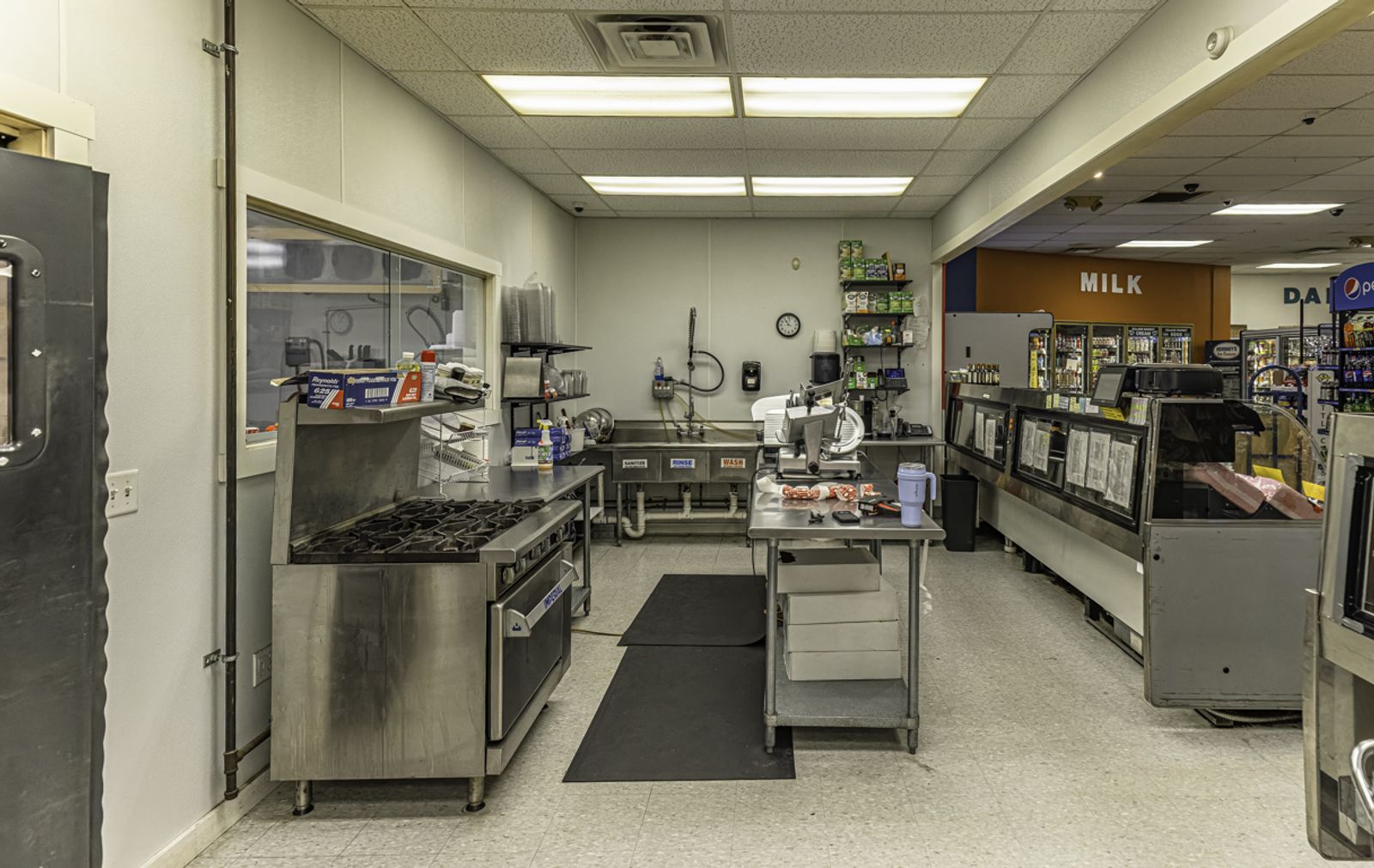 Photo 13 of Full Service Grocery Store