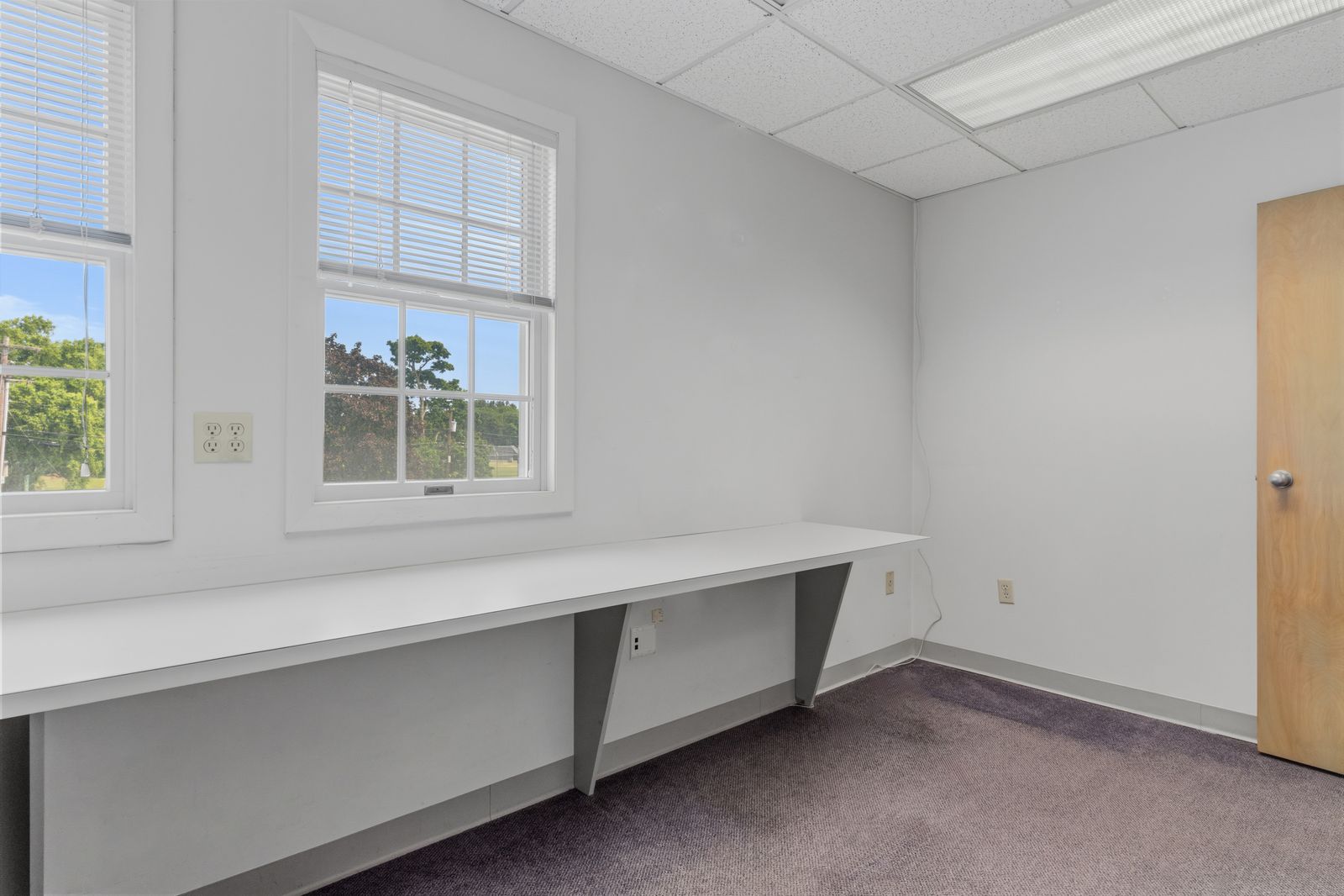 Photo 17 of TurnKey Office in Prime Location