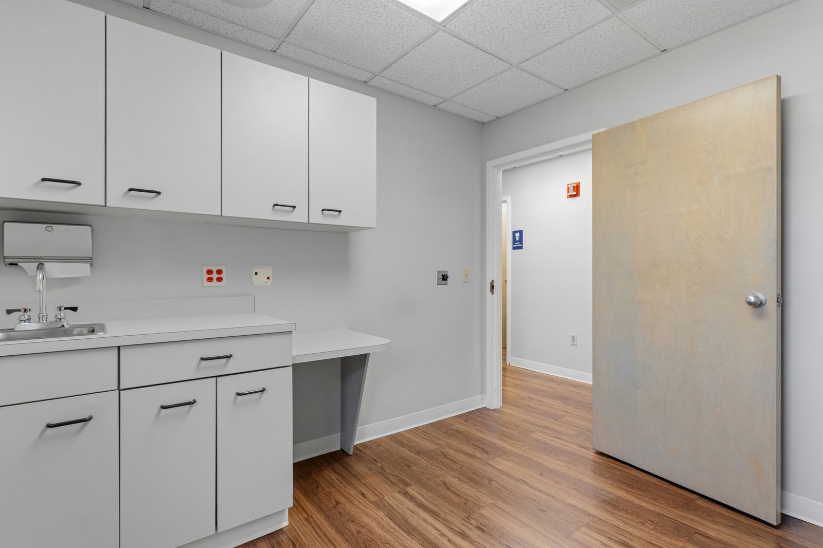 Photo 42 of TurnKey Office in Prime Location