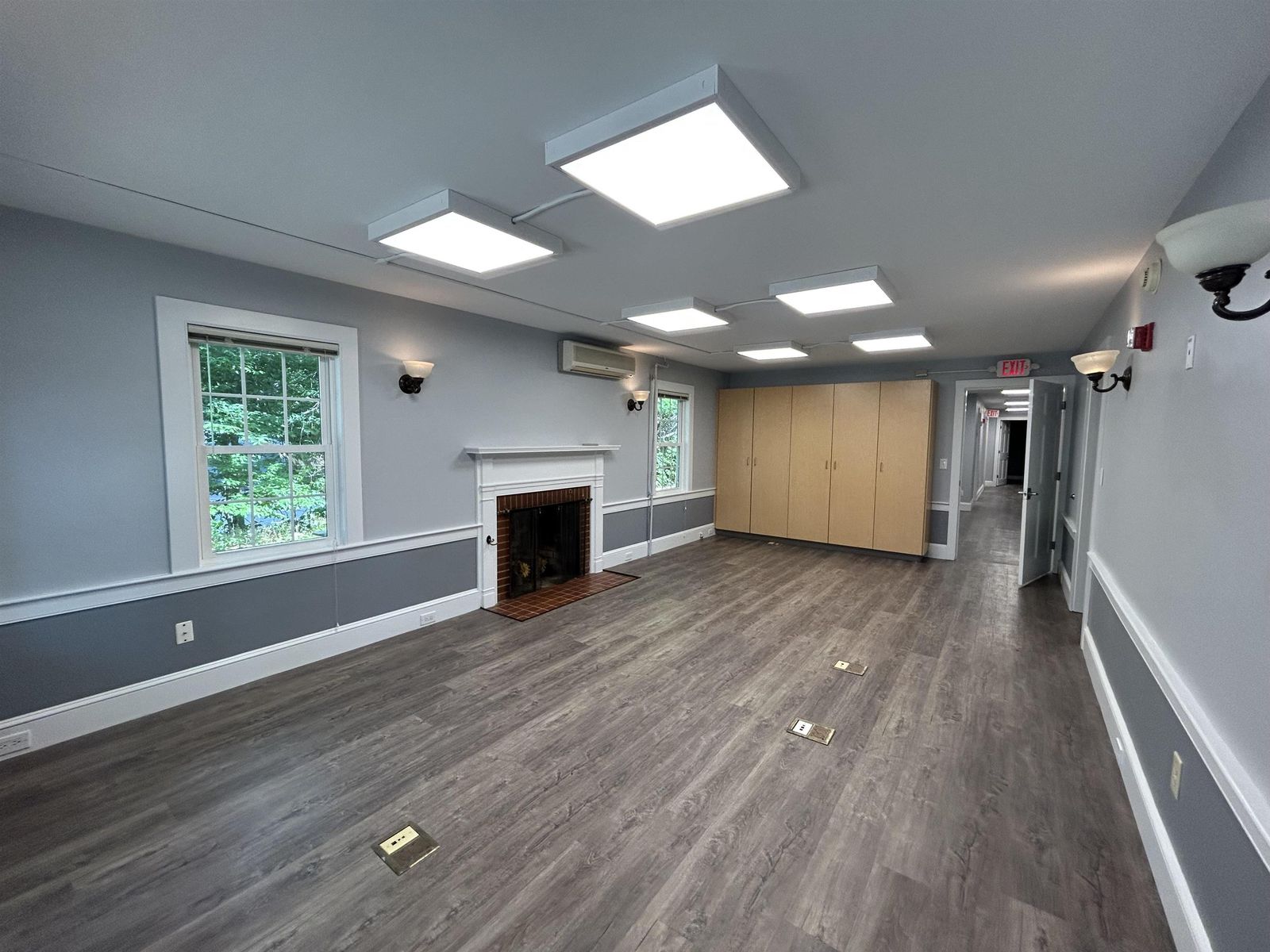 Photo 7 of 1900SF Ground Floor Office Space