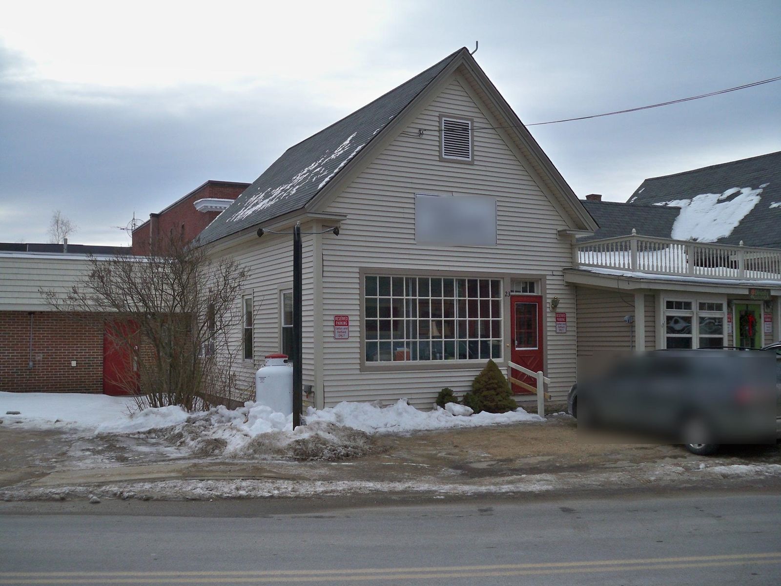 Photo 2 of 23 Seavey Street