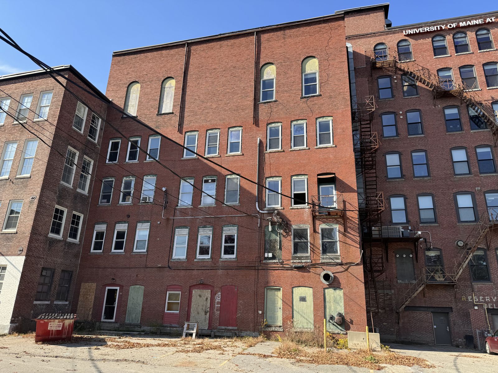 Photo 5 of 333 Water Street