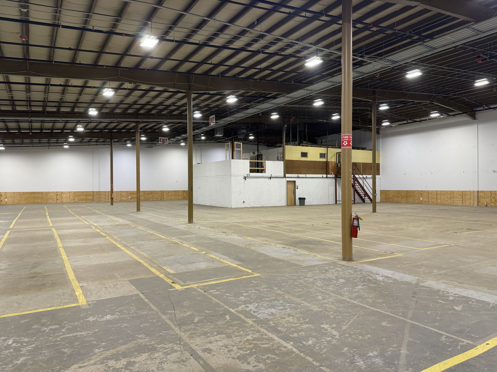 Photo 3 of Industrial/Warehouse Building